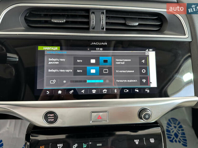Серый Ягуар I-Pace, объемом двигателя 0 л и пробегом 68 тыс. км за 28950 $, фото 30 на Automoto.ua