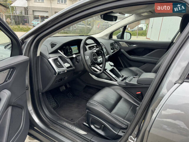 Серый Ягуар I-Pace, объемом двигателя 0 л и пробегом 148 тыс. км за 23499 $, фото 46 на Automoto.ua