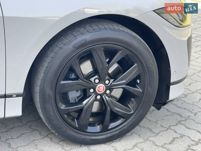 Серый Ягуар I-Pace, объемом двигателя 0 л и пробегом 146 тыс. км за 25800 $, фото 22 на Automoto.ua