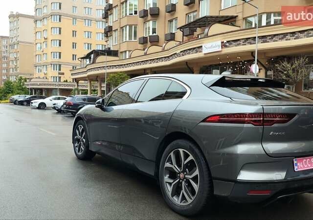 Серый Ягуар I-Pace, объемом двигателя 0 л и пробегом 66 тыс. км за 25500 $, фото 6 на Automoto.ua