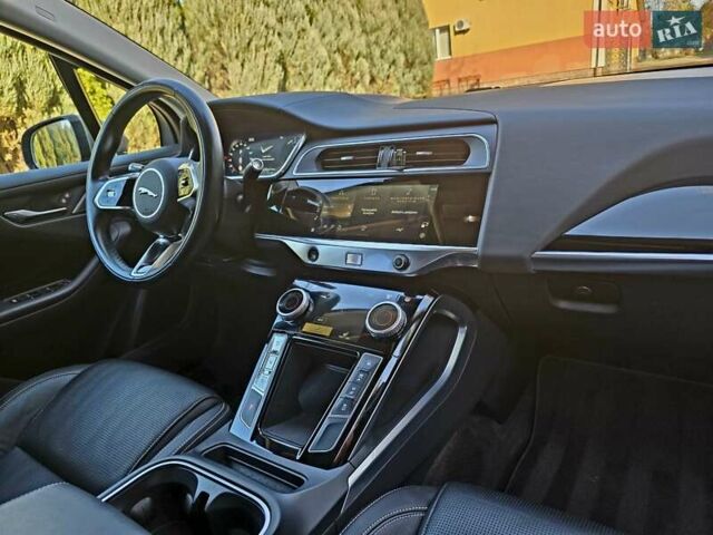 Серый Ягуар I-Pace, объемом двигателя 0 л и пробегом 106 тыс. км за 29900 $, фото 21 на Automoto.ua