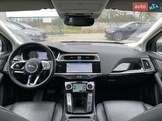Серый Ягуар I-Pace, объемом двигателя 0 л и пробегом 82 тыс. км за 27800 $, фото 32 на Automoto.ua