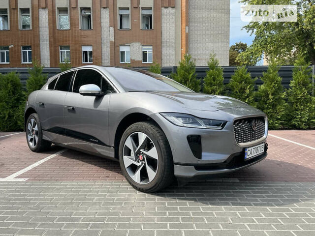Серый Ягуар I-Pace, объемом двигателя 0 л и пробегом 60 тыс. км за 33000 $, фото 4 на Automoto.ua
