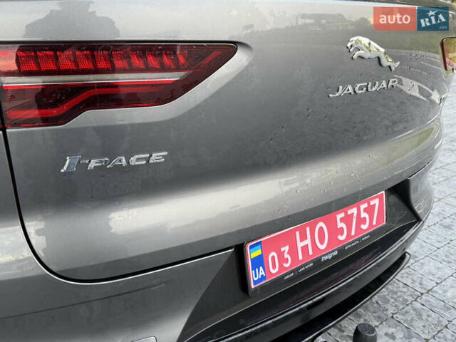 Серый Ягуар I-Pace, объемом двигателя 0 л и пробегом 92 тыс. км за 19999 $, фото 25 на Automoto.ua