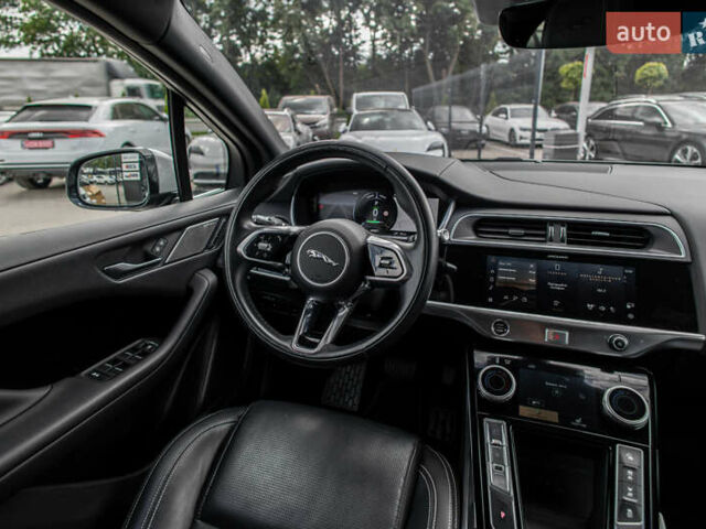 Серый Ягуар I-Pace, объемом двигателя 0 л и пробегом 40 тыс. км за 33900 $, фото 11 на Automoto.ua