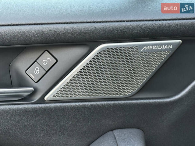 Серый Ягуар I-Pace, объемом двигателя 0 л и пробегом 126 тыс. км за 22800 $, фото 58 на Automoto.ua