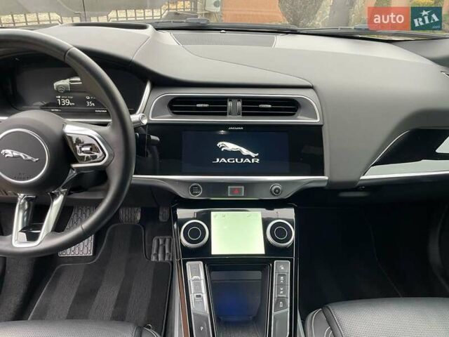 Серый Ягуар I-Pace, объемом двигателя 0 л и пробегом 48 тыс. км за 32500 $, фото 12 на Automoto.ua