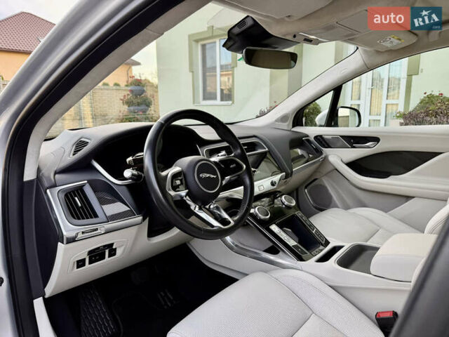 Сірий Ягуар I-Pace, об'ємом двигуна 0 л та пробігом 63 тис. км за 26700 $, фото 63 на Automoto.ua