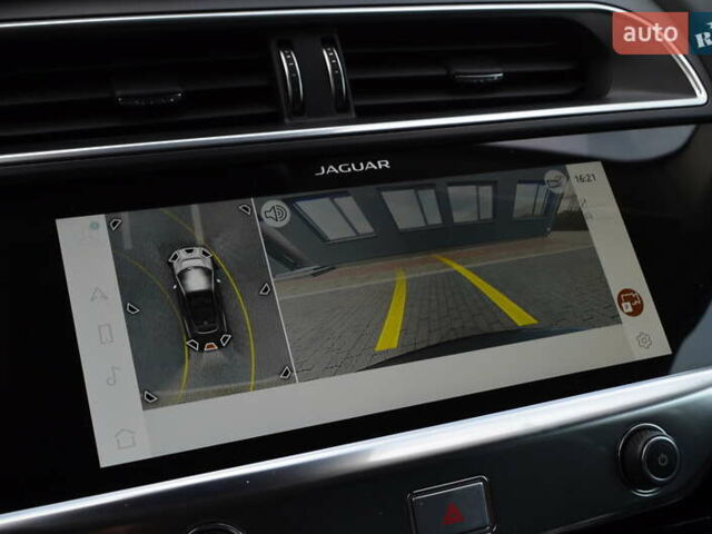 Серый Ягуар I-Pace, объемом двигателя 0 л и пробегом 63 тыс. км за 27272 $, фото 22 на Automoto.ua