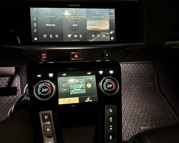 Серый Ягуар I-Pace, объемом двигателя 0 л и пробегом 57 тыс. км за 29000 $, фото 32 на Automoto.ua