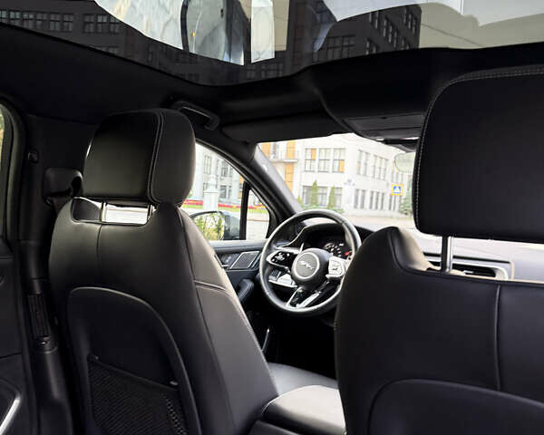 Серый Ягуар I-Pace, объемом двигателя 0 л и пробегом 50 тыс. км за 30900 $, фото 21 на Automoto.ua