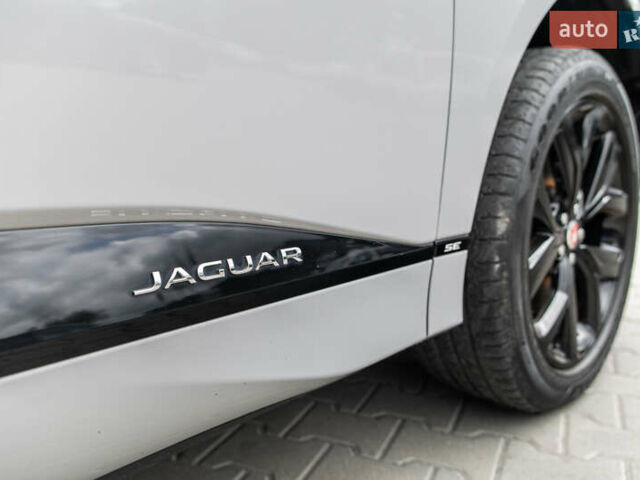 Серый Ягуар I-Pace, объемом двигателя 0 л и пробегом 40 тыс. км за 33900 $, фото 35 на Automoto.ua