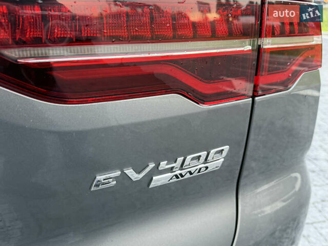 Серый Ягуар I-Pace, объемом двигателя 0 л и пробегом 92 тыс. км за 19999 $, фото 26 на Automoto.ua