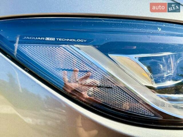 Серый Ягуар I-Pace, объемом двигателя 0 л и пробегом 47 тыс. км за 33900 $, фото 28 на Automoto.ua