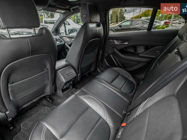Серый Ягуар I-Pace, объемом двигателя 0 л и пробегом 40 тыс. км за 33900 $, фото 16 на Automoto.ua