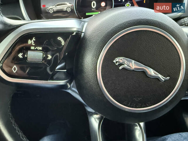 Серый Ягуар I-Pace, объемом двигателя 0 л и пробегом 92 тыс. км за 19999 $, фото 73 на Automoto.ua