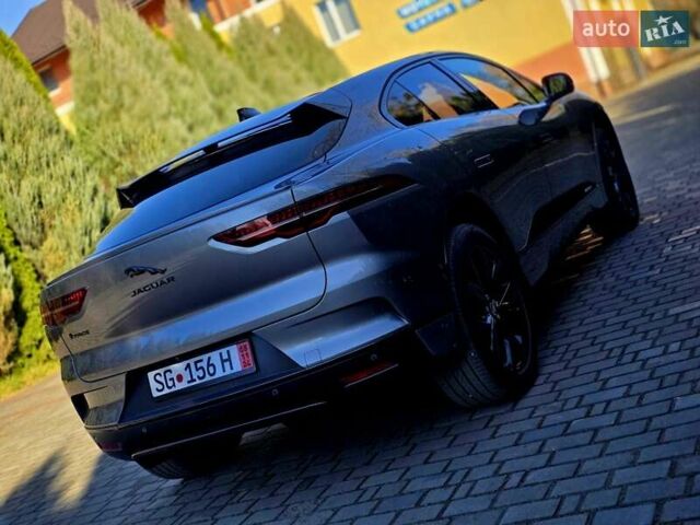 Серый Ягуар I-Pace, объемом двигателя 0 л и пробегом 106 тыс. км за 29900 $, фото 6 на Automoto.ua