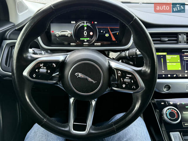 Серый Ягуар I-Pace, объемом двигателя 0 л и пробегом 92 тыс. км за 19999 $, фото 49 на Automoto.ua