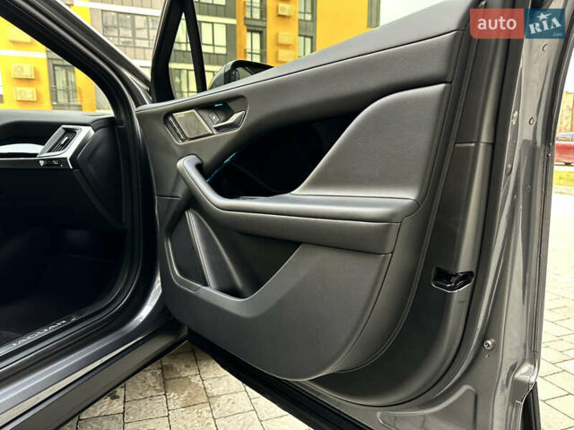 Сірий Ягуар I-Pace, об'ємом двигуна 0 л та пробігом 57 тис. км за 30990 $, фото 41 на Automoto.ua