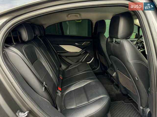 Сірий Ягуар I-Pace, об'ємом двигуна 0 л та пробігом 140 тис. км за 22999 $, фото 16 на Automoto.ua