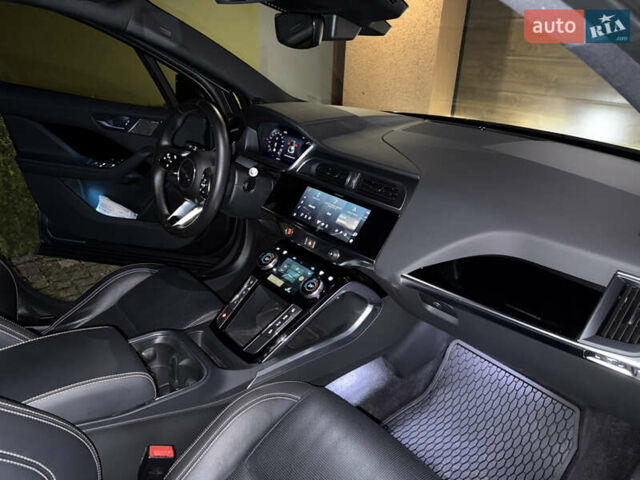Серый Ягуар I-Pace, объемом двигателя 0 л и пробегом 57 тыс. км за 29000 $, фото 34 на Automoto.ua