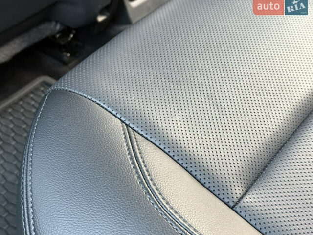 Серый Ягуар I-Pace, объемом двигателя 0 л и пробегом 126 тыс. км за 22800 $, фото 67 на Automoto.ua