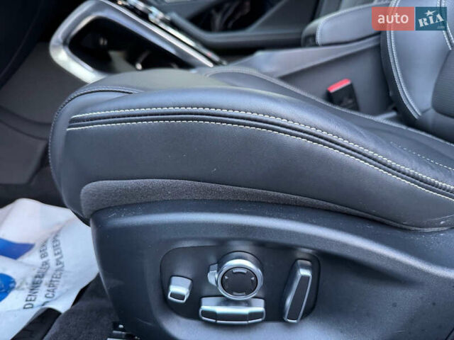 Серый Ягуар I-Pace, объемом двигателя 0 л и пробегом 20 тыс. км за 25700 $, фото 13 на Automoto.ua