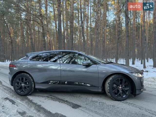Серый Ягуар I-Pace, объемом двигателя 0 л и пробегом 46 тыс. км за 29999 $, фото 11 на Automoto.ua