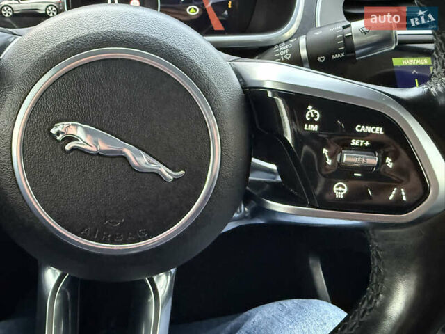 Серый Ягуар I-Pace, объемом двигателя 0 л и пробегом 92 тыс. км за 19999 $, фото 72 на Automoto.ua