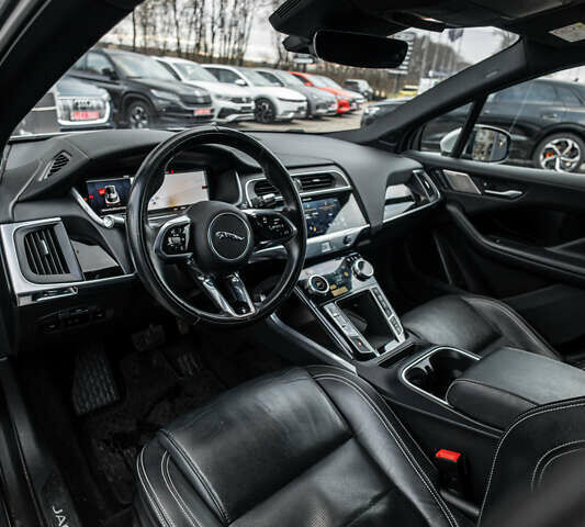 Серый Ягуар I-Pace, объемом двигателя 0 л и пробегом 114 тыс. км за 30900 $, фото 12 на Automoto.ua