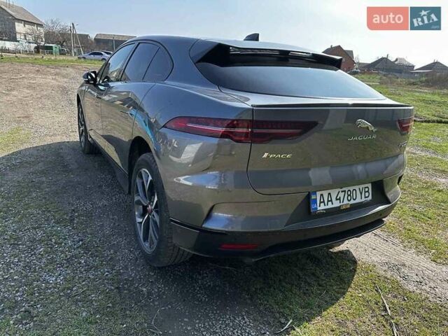 Серый Ягуар I-Pace, объемом двигателя 0 л и пробегом 48 тыс. км за 32500 $, фото 2 на Automoto.ua
