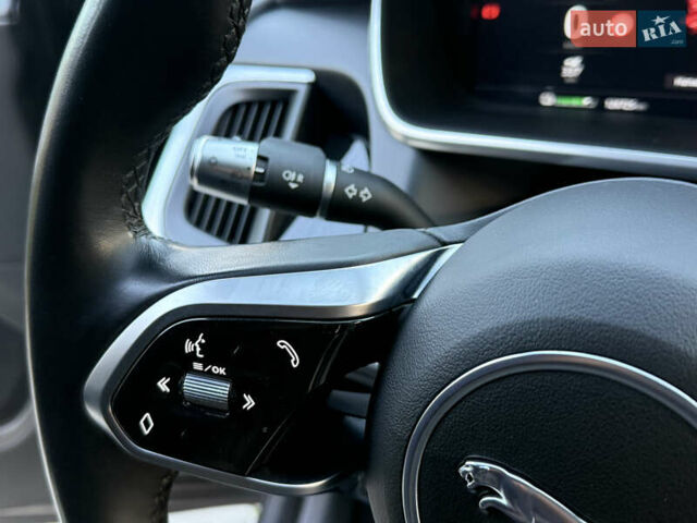 Серый Ягуар I-Pace, объемом двигателя 0 л и пробегом 126 тыс. км за 22800 $, фото 41 на Automoto.ua