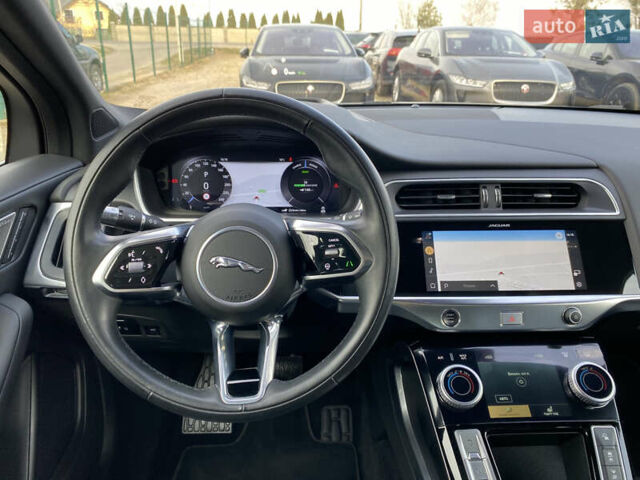 Серый Ягуар I-Pace, объемом двигателя 0 л и пробегом 79 тыс. км за 27900 $, фото 55 на Automoto.ua
