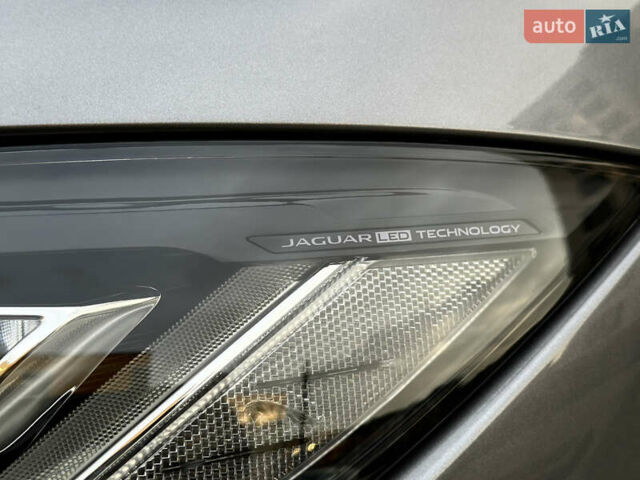 Сірий Ягуар I-Pace, об'ємом двигуна 0 л та пробігом 57 тис. км за 30990 $, фото 16 на Automoto.ua