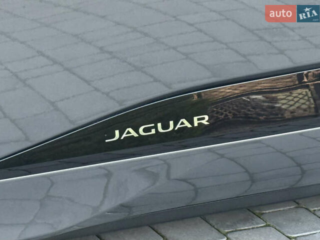 Серый Ягуар I-Pace, объемом двигателя 0 л и пробегом 126 тыс. км за 22800 $, фото 16 на Automoto.ua