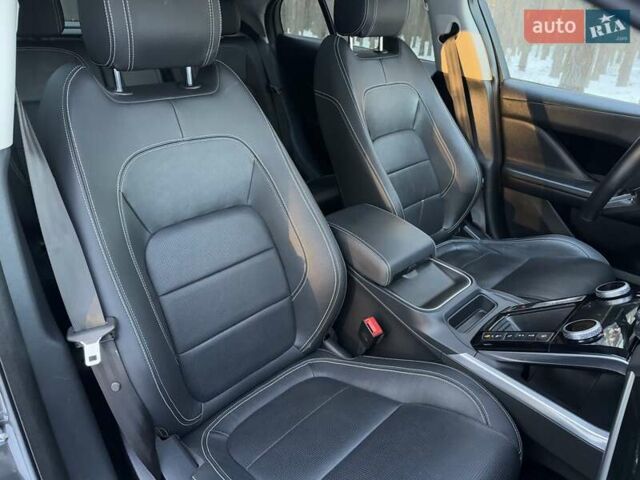 Серый Ягуар I-Pace, объемом двигателя 0 л и пробегом 46 тыс. км за 29999 $, фото 68 на Automoto.ua