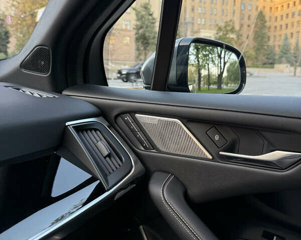 Серый Ягуар I-Pace, объемом двигателя 0 л и пробегом 50 тыс. км за 30900 $, фото 34 на Automoto.ua