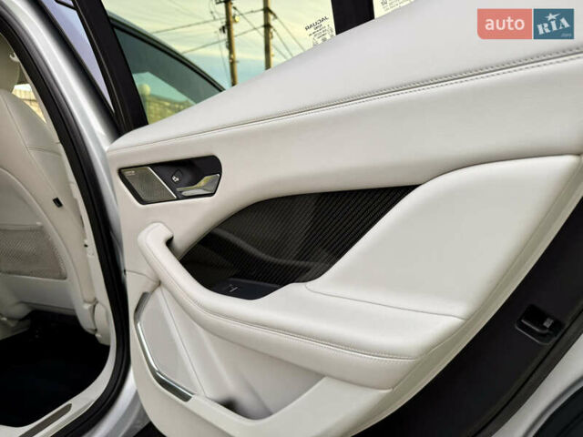 Сірий Ягуар I-Pace, об'ємом двигуна 0 л та пробігом 63 тис. км за 26700 $, фото 109 на Automoto.ua