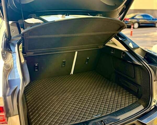 Ягуар I-Pace 2020 в Киеве на Automoto.ua Серый Ягуар I-Pace, объемом двигателя 0 л и пробегом 47 тыс. км за 34900 $, фото 6 на Automoto.ua