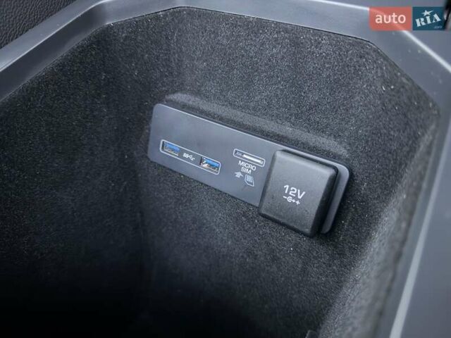 Серый Ягуар I-Pace, объемом двигателя 0 л и пробегом 46 тыс. км за 29999 $, фото 64 на Automoto.ua