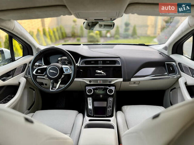 Сірий Ягуар I-Pace, об'ємом двигуна 0 л та пробігом 63 тис. км за 26700 $, фото 4 на Automoto.ua