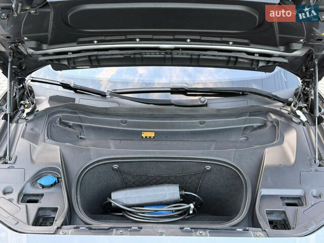 Серый Ягуар I-Pace, объемом двигателя 0 л и пробегом 126 тыс. км за 22800 $, фото 88 на Automoto.ua