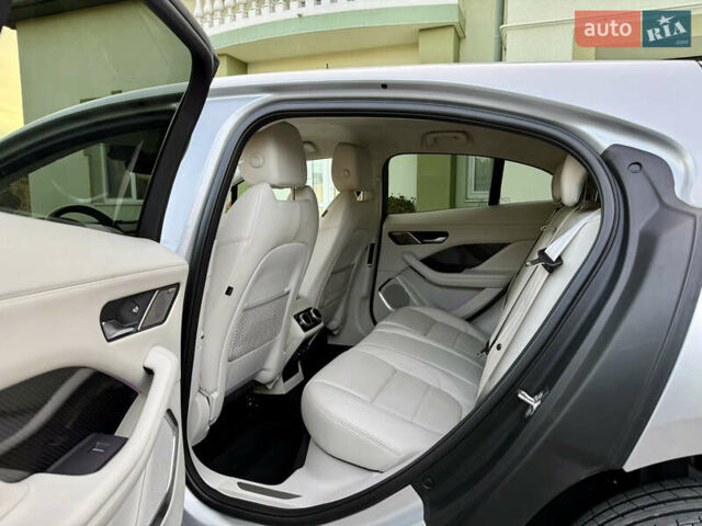 Сірий Ягуар I-Pace, об'ємом двигуна 0 л та пробігом 63 тис. км за 26700 $, фото 120 на Automoto.ua