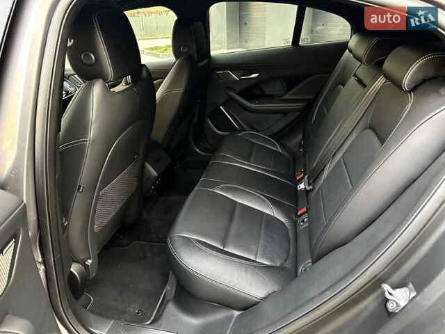 Сірий Ягуар I-Pace, об'ємом двигуна 0 л та пробігом 57 тис. км за 30990 $, фото 37 на Automoto.ua
