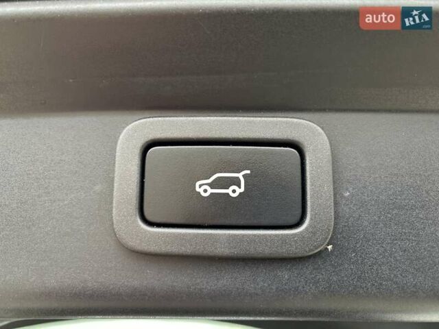Серый Ягуар I-Pace, объемом двигателя 0 л и пробегом 82 тыс. км за 27800 $, фото 83 на Automoto.ua