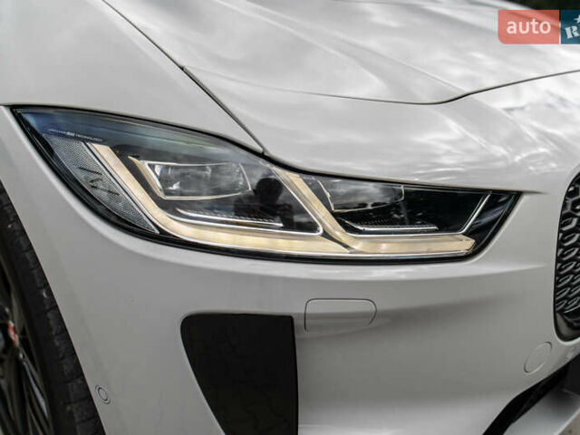 Серый Ягуар I-Pace, объемом двигателя 0 л и пробегом 40 тыс. км за 33900 $, фото 36 на Automoto.ua