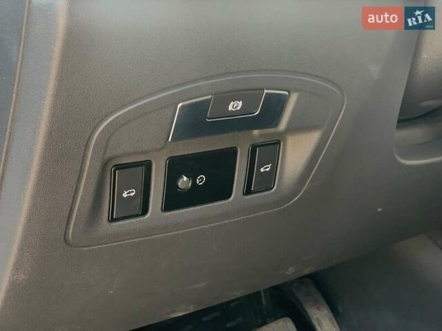 Сірий Ягуар I-Pace, об'ємом двигуна 0 л та пробігом 66 тис. км за 33790 $, фото 22 на Automoto.ua