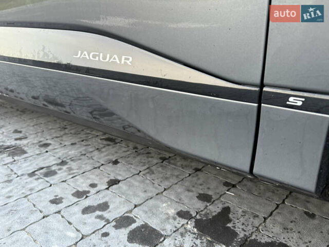 Серый Ягуар I-Pace, объемом двигателя 0 л и пробегом 92 тыс. км за 19999 $, фото 34 на Automoto.ua