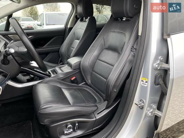Серый Ягуар I-Pace, объемом двигателя 0 л и пробегом 82 тыс. км за 27800 $, фото 30 на Automoto.ua