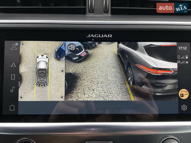 Серый Ягуар I-Pace, объемом двигателя 0 л и пробегом 79 тыс. км за 27900 $, фото 90 на Automoto.ua